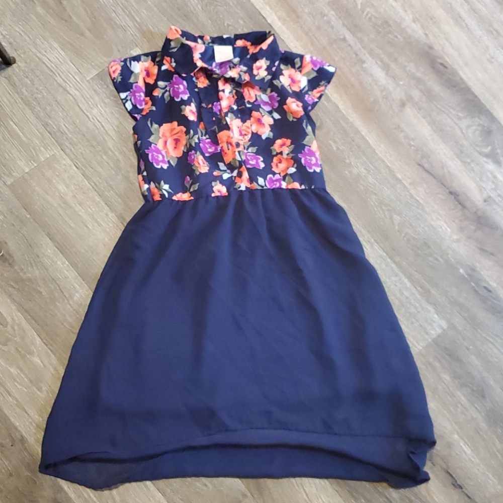Girls floral dress